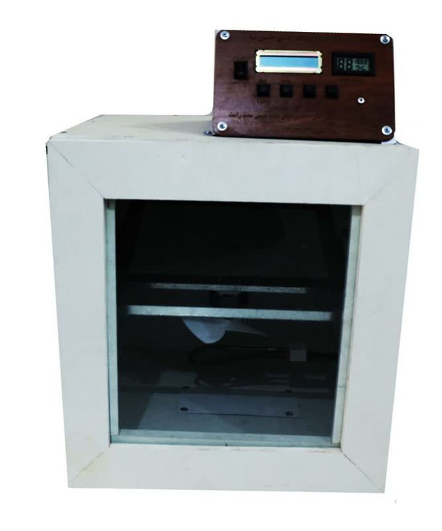 دستگاه جوجه کشی ۴۲ تایی